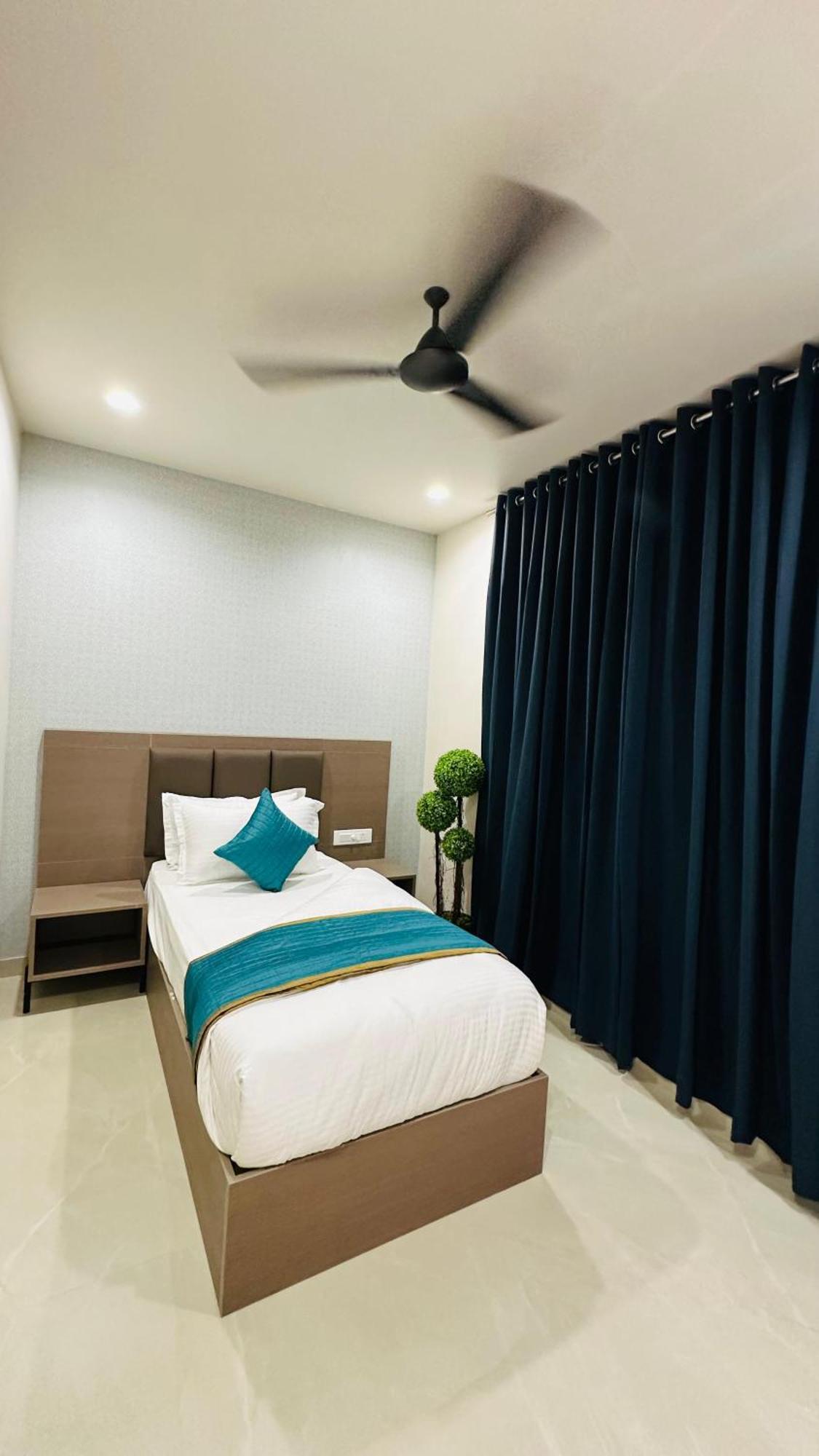 Hotel Shree Ji Inn كيشانجاره المظهر الخارجي الصورة