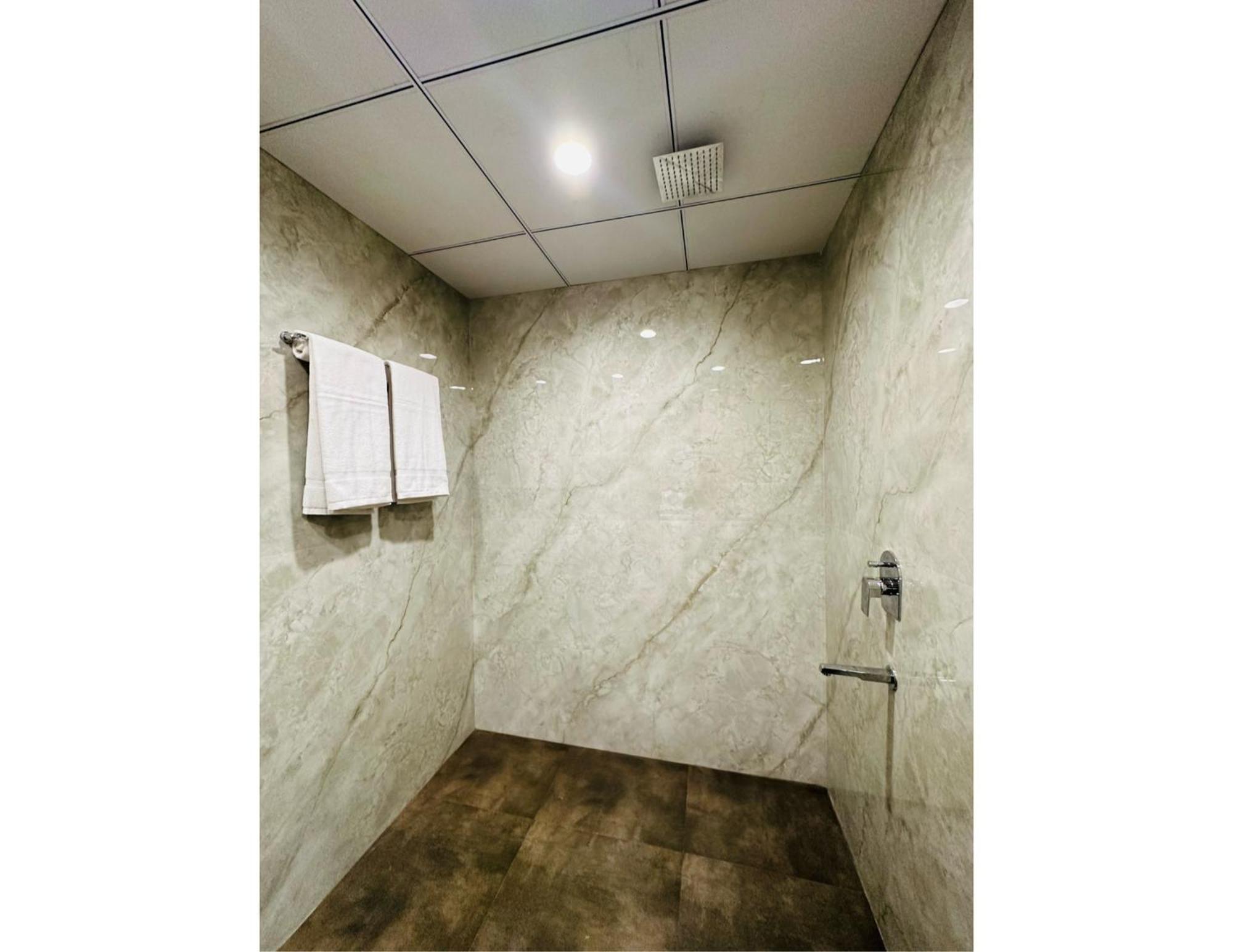 Hotel Shree Ji Inn كيشانجاره المظهر الخارجي الصورة