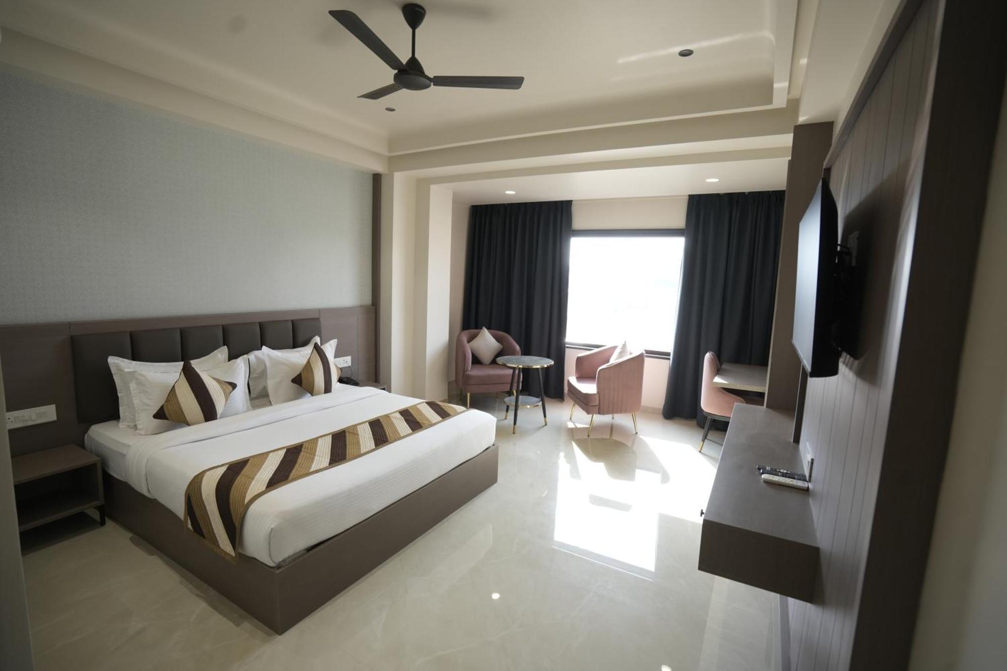 Hotel Shree Ji Inn كيشانجاره المظهر الخارجي الصورة