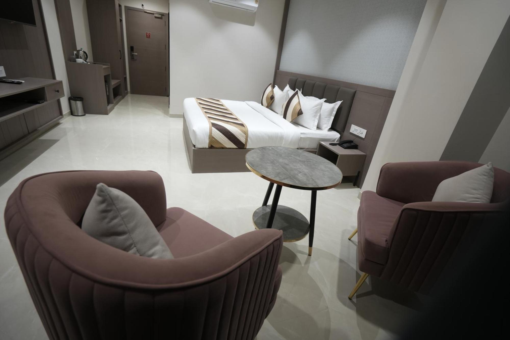 Hotel Shree Ji Inn كيشانجاره المظهر الخارجي الصورة